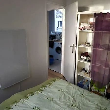 Apartmán Nice Flat Near Metro 3 Gallieni
